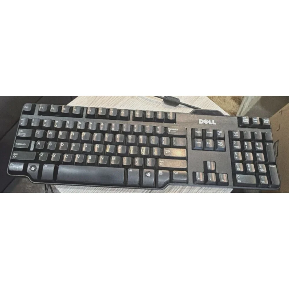 Dell SK-8115 L100 USB Wired Keyboard Black Standard 104-Key OEM Tested